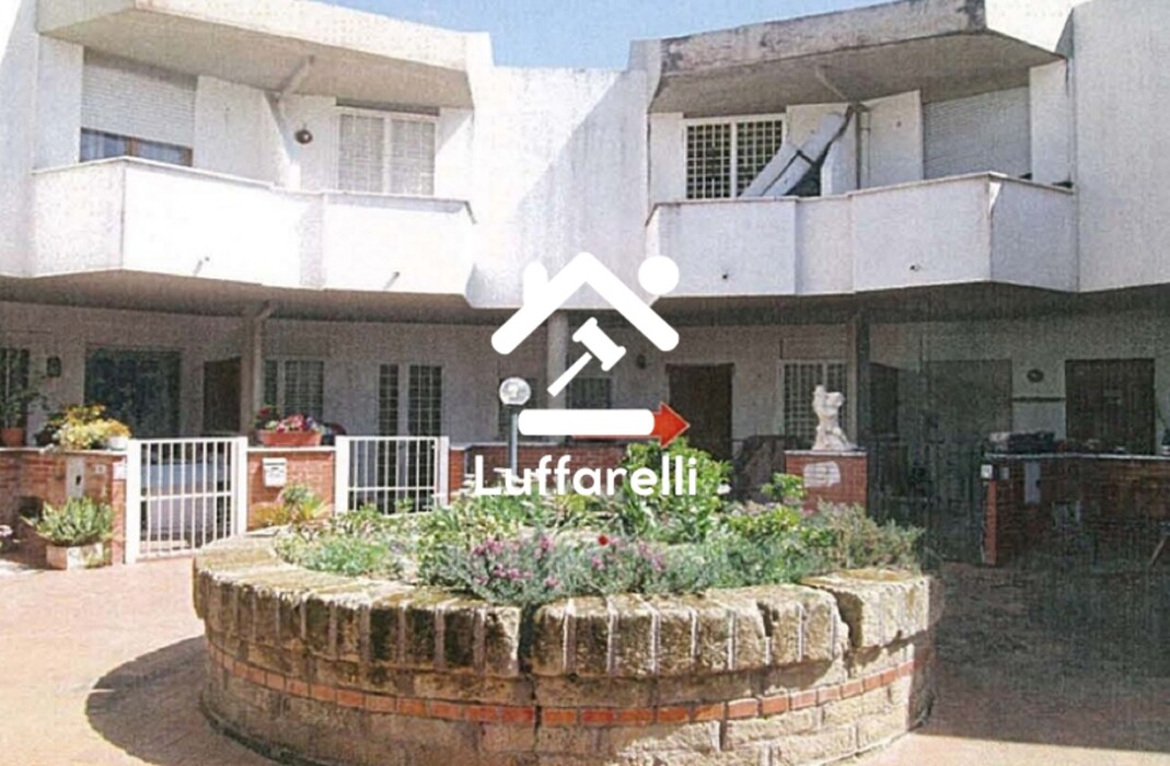 Immagine di APPARTAMENTO STRADONE S. ANASTASIO – ANZIO (RM)