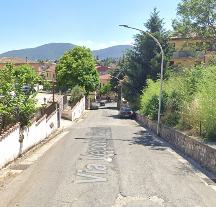 Immagine di APPARTAMENTO, VIA VECCHIA FIUGGI 46,  FIUGGI (FR)