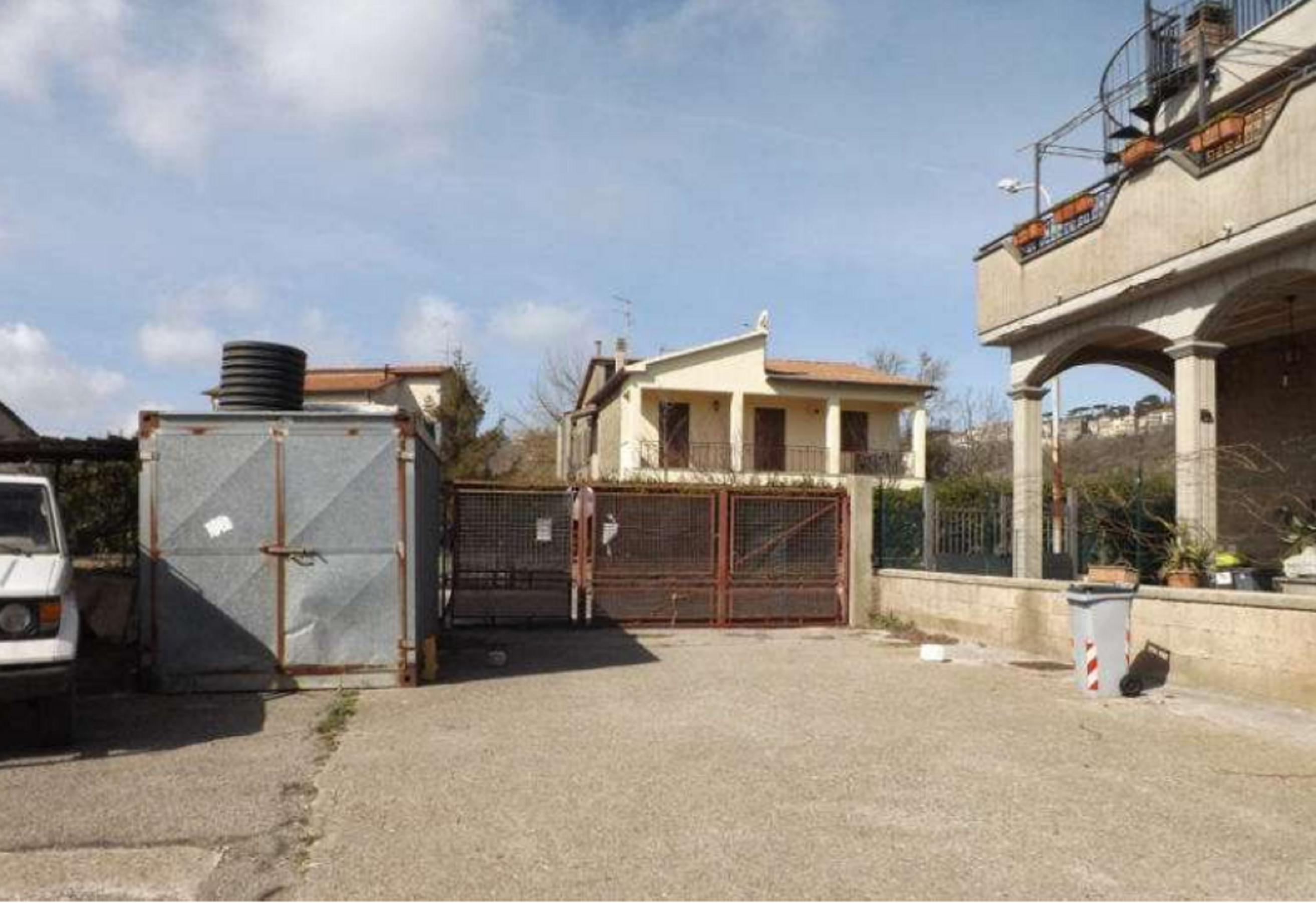 MAGAZZINO, VIA GIUSEPPE CONTADINI, MONTEFIASCONE — foto 3