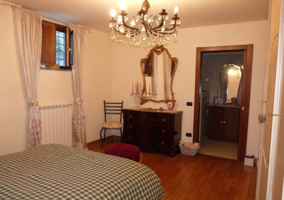 Immagine di CASA / VILLA VIA VALLE AURINA – ROMA