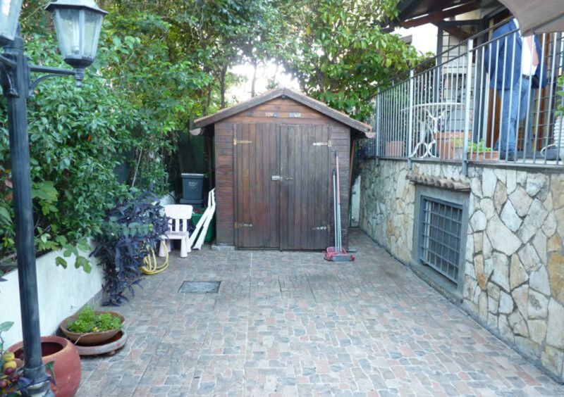 Immagine di CASA / VILLA VIA VALLE AURINA – ROMA