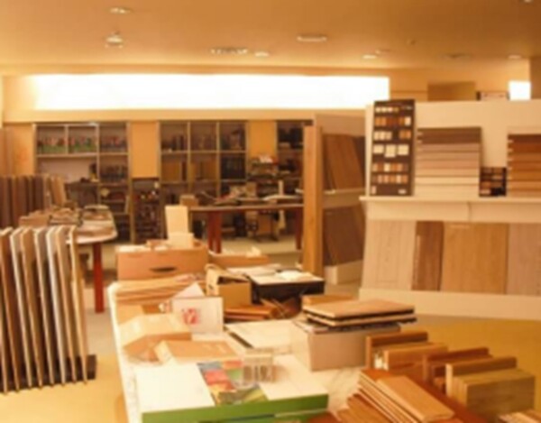NEGOZIO O LOCALE COMMERCIALE VIA SETTEVALLI - PERUGIA — foto 4