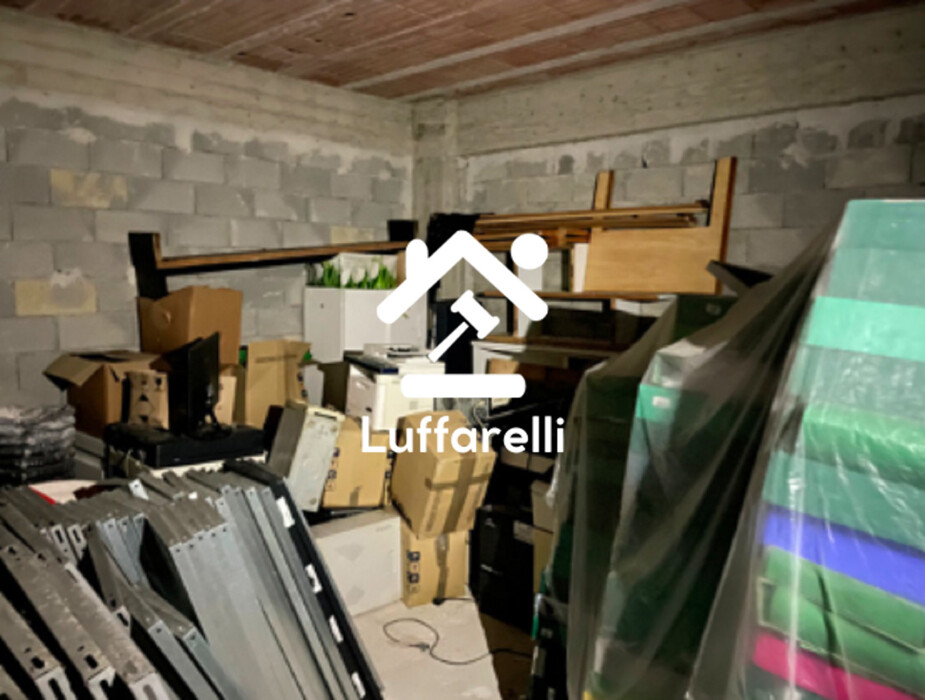 Immagine di COMPLESSO INDUTRIALE VIALE DELLA RINASCITA – VIGGIANO (PZ)