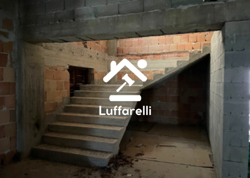 Immagine di COMPLESSO INDUTRIALE VIALE DELLA RINASCITA – VIGGIANO (PZ)
