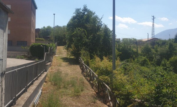 TERRENO VIA DEI CIOCCA - L'AQUILA — foto 3