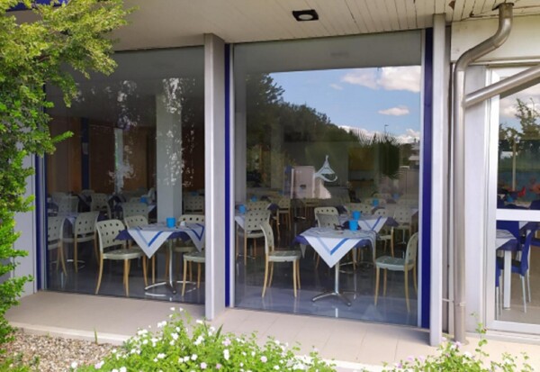 ATTIVITÀ RICETTIVE / SCOPO COMMERCIALE VIALE AZZURRO - MANFREDONIA — foto 4