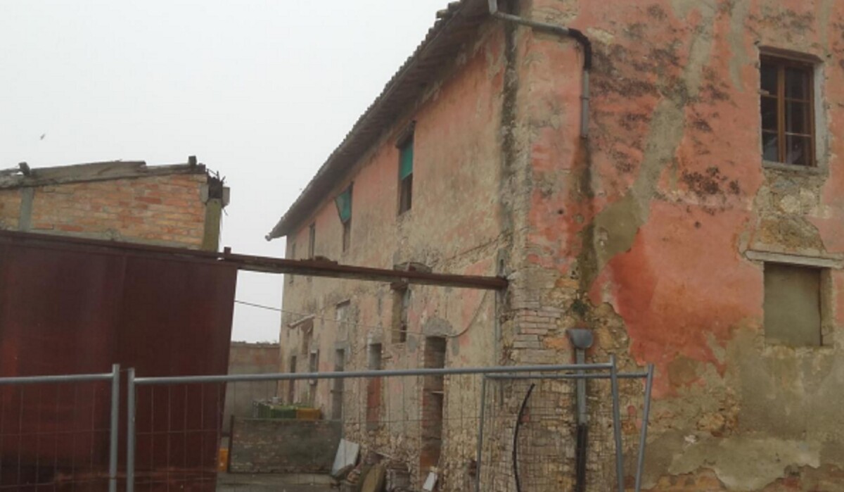 Immagine di CASALE VOC.SOBRANO 33, TODI (PG)
