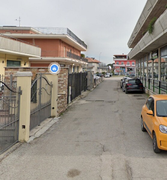 NEGOZIO O LOCALE COMMERCIALE VIA DELL'ASPO 1 - ASCOLI PICENO — foto 7