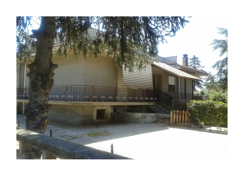 Immagine di VILLA VIA PASCOLARE BASSO – LANUVIO (RM)