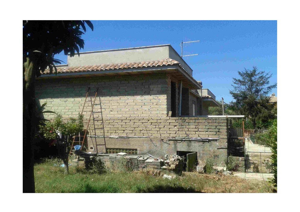 Immagine di VILLA VIA PASCOLARE BASSO – LANUVIO (RM)