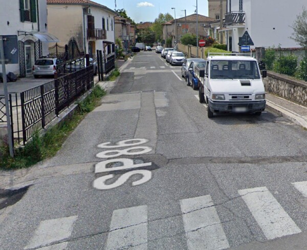 NEGOZIO O LOCALE COMMERCIALE VIA FIUME - FONTANA LIRI — foto 6