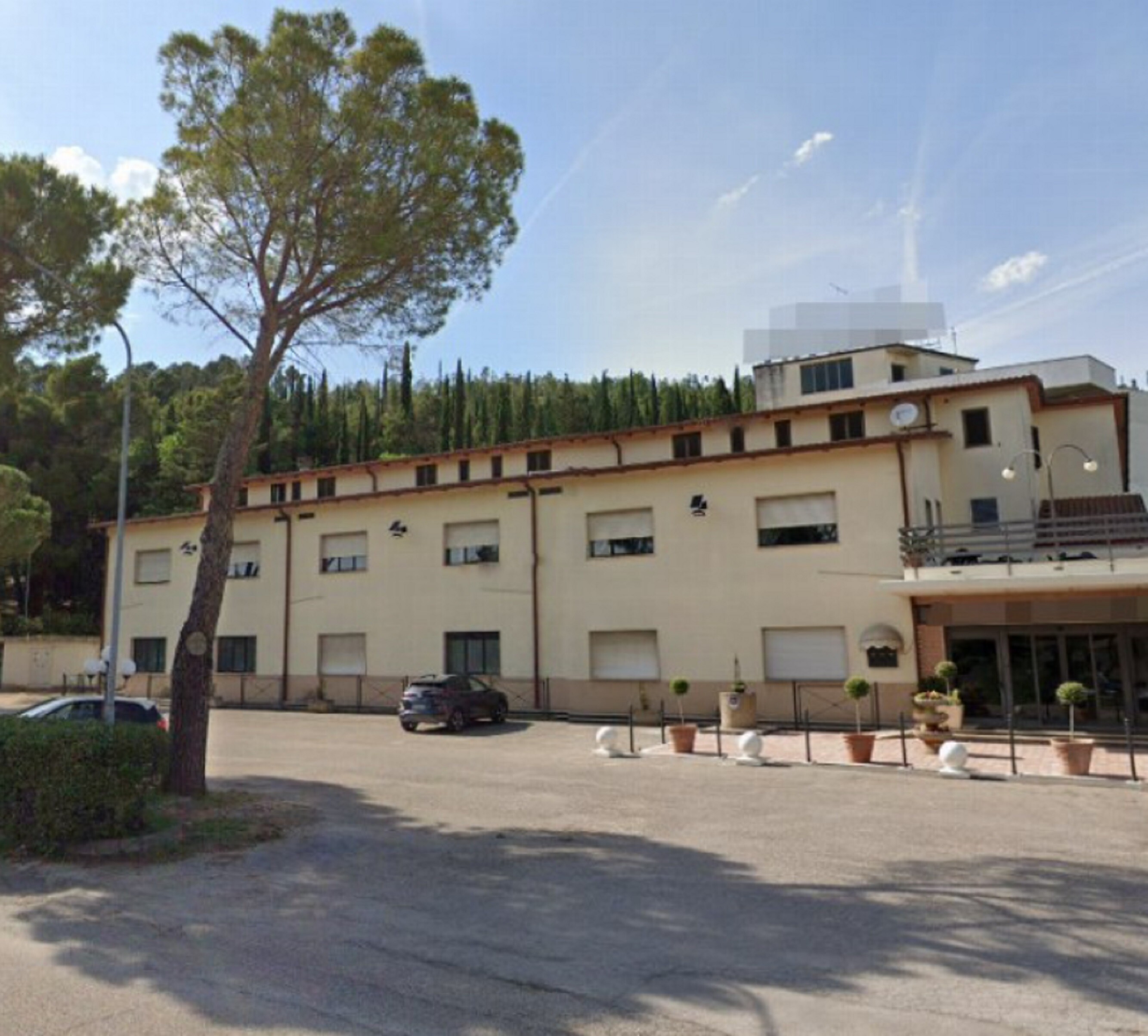 ALBERGO VIA GUTENBERG - CORCIANO (PG) — foto 2