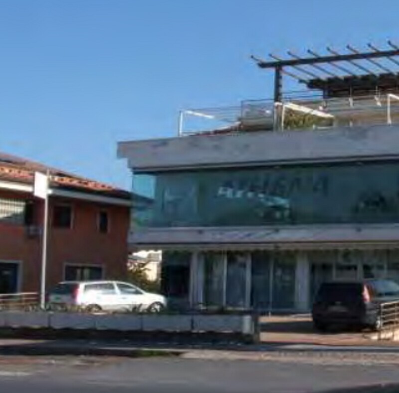 Immagine di NEGOZIO O LOCALE COMMERCIALE VIA STROMBOLI – AMANTEA
