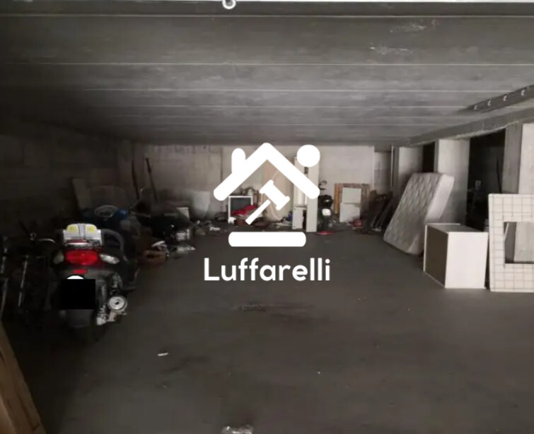 Immagine di GARAGE VIA IV NOVEMBRE – COLLI AL METAURO (PU)