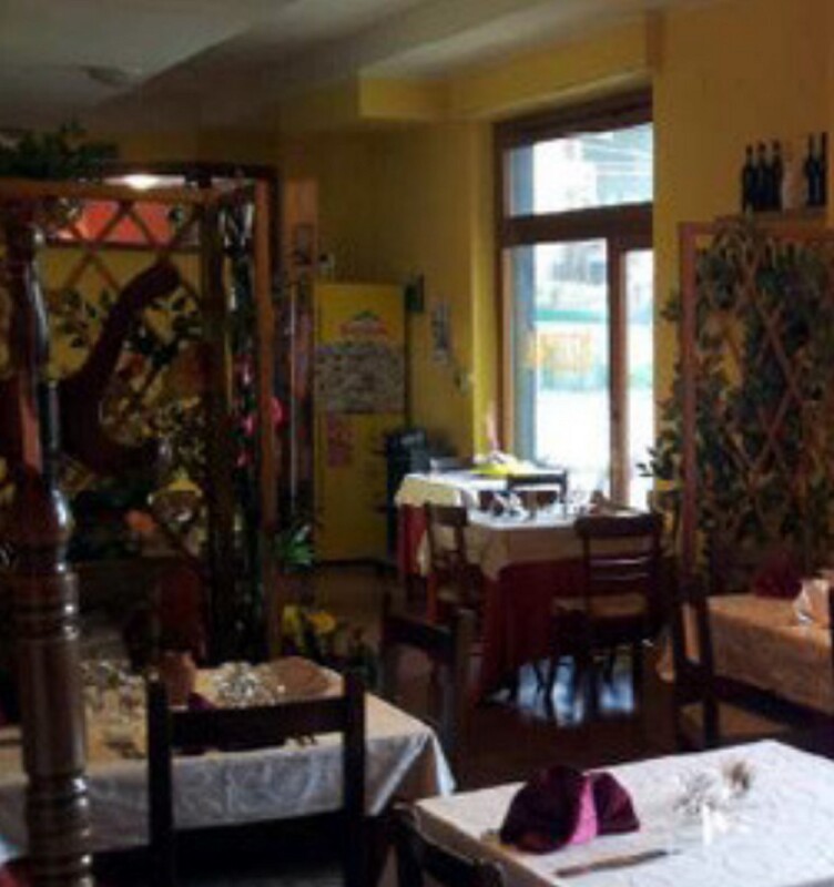Immagine di NEGOZIO LOC. MOCCONE, SPEZZANO DELLA SILA (CS)