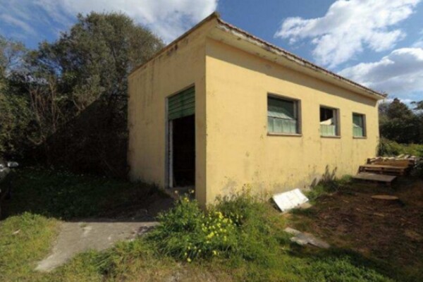 MAGAZZINO VIA ARRIERAS - PULA — foto 5
