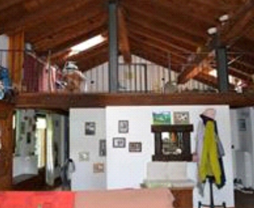 Immagine di STABILE, LOC. VAGLY, CHAMPORCHER (AO)