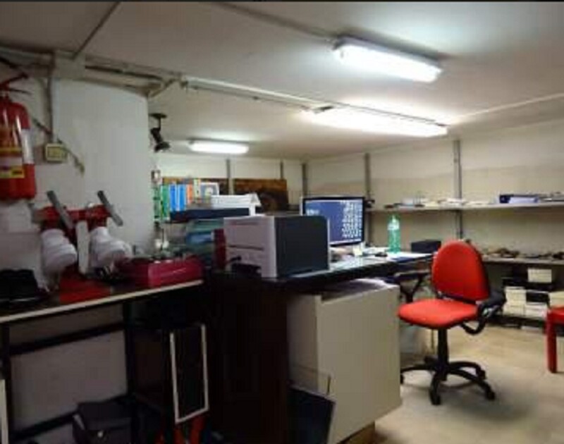 Immagine di NEGOZIO O LOCALE COMMERCIALE VIA VENTI SETTEMBRE – FOLIGNO