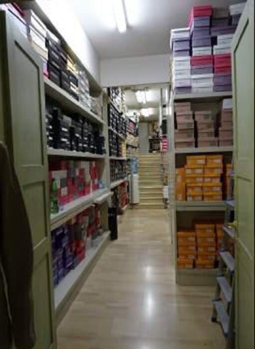 Immagine di NEGOZIO O LOCALE COMMERCIALE VIA VENTI SETTEMBRE – FOLIGNO