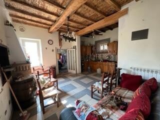 Immagine di VILLA SINGOLA VIA SAN PIETRO – SUARDI (PV)
