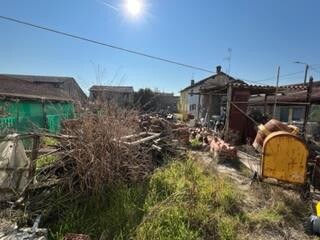 Immagine di VILLA SINGOLA VIA SAN PIETRO – SUARDI (PV)
