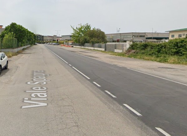 CAPANNONE / IMMOBILI INDUSTRIALI ZONA INDUSTRIALE AMBITO A.S.I. - BATTIPAGLIA — foto 4