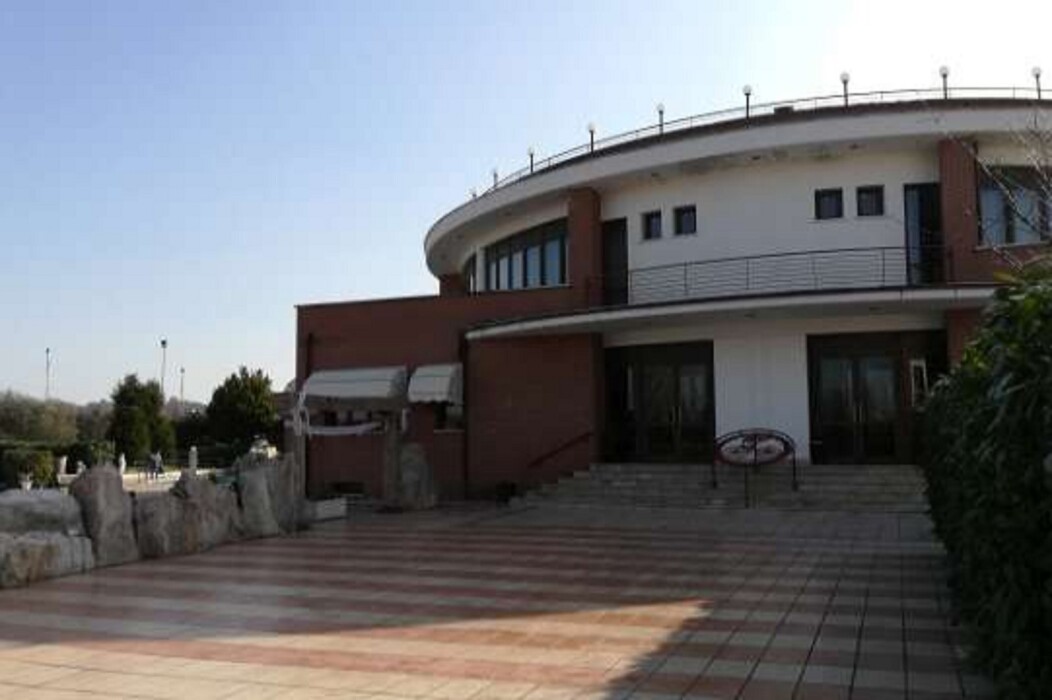 Immagine di NEGOZIO O LOCALE COMMERCIALE PIANO CAPPELLE – BENEVENTO