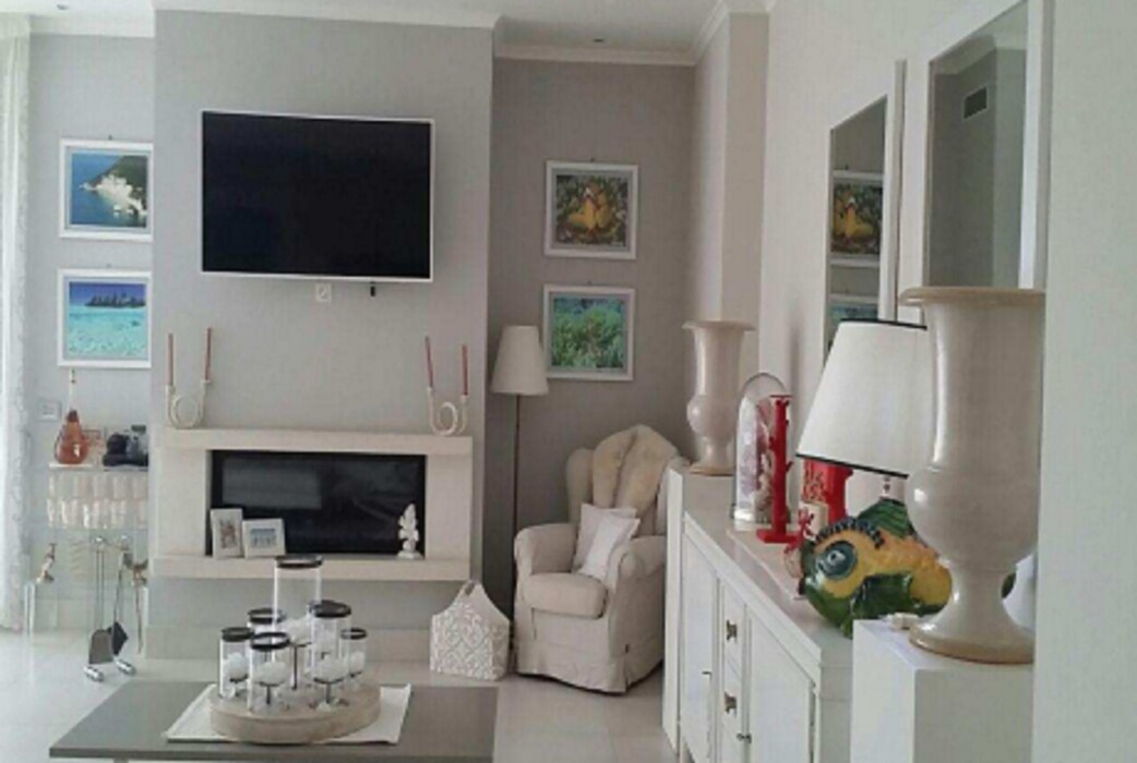 Immagine di CASA / VILLA VIA CARDITELLO – FRATTAMAGGIORE