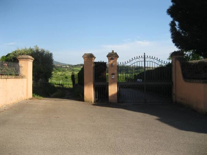 Immagine di TENUTA AGRICOLA VIA ANAGNINA – GROTTAFERRATA (RM)