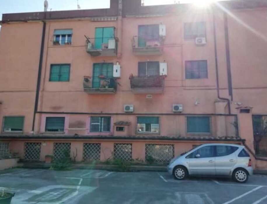 Immagine di NEGOZI VIA OSTERIA DEL FINOCCHIO – ROMA