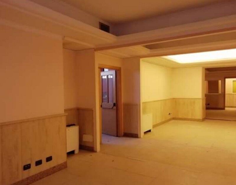 Immagine di NEGOZI VIA OSTERIA DEL FINOCCHIO – ROMA