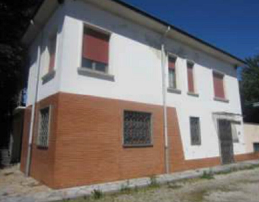 Immagine di CAPANNONE VIA ALIGHIERI 31 JERAGO CON ORAGO(VA)