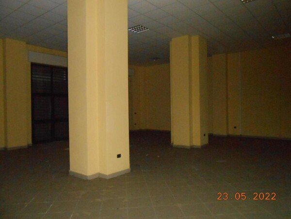 CAPANNONE / IMMOBILI INDUSTRIALI VIALE PRINCIPE DI NAPOLI - BENEVENTO — foto 2