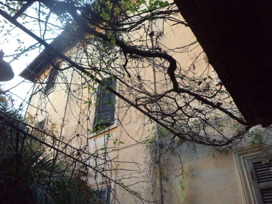 Immagine di CASA SINGOLA VIA NAZIONALE – ISOLA DEL LIRI (FR)