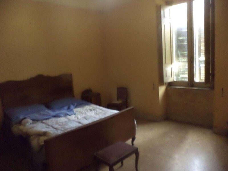 Immagine di CASA SINGOLA VIA NAZIONALE – ISOLA DEL LIRI (FR)