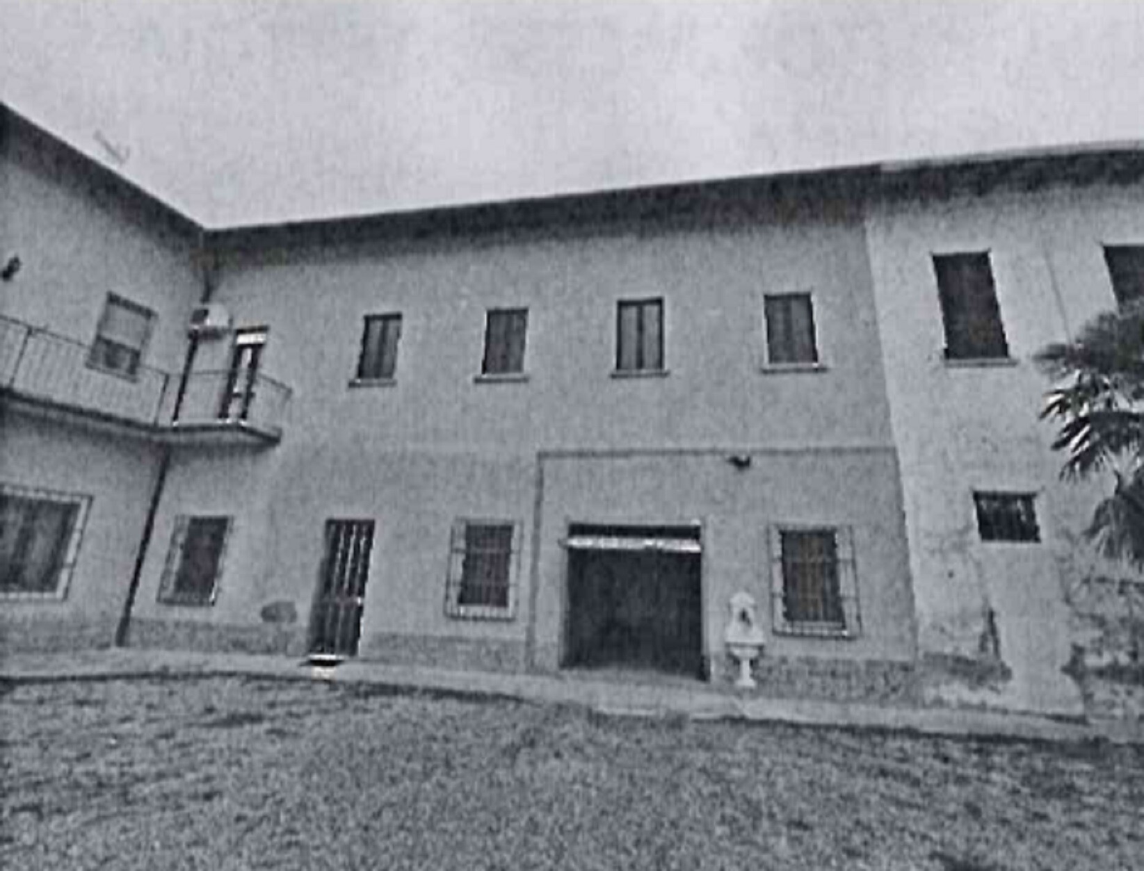 VILLA, VIA DON MINZONI 4, GRANOZZO CON MONTICELLO — foto 3