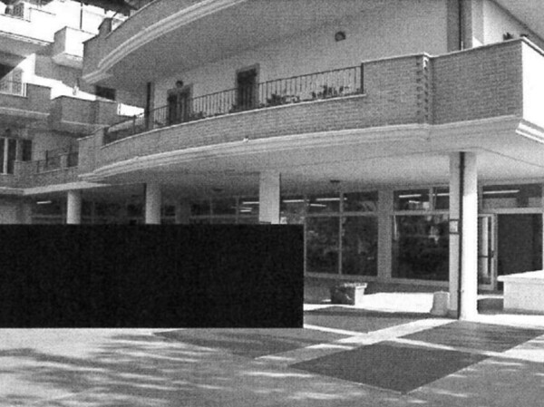 NEGOZIO O LOCALE COMMERCIALE VIA CARRAFO 11 - CASTEL DI LAMA — foto 2