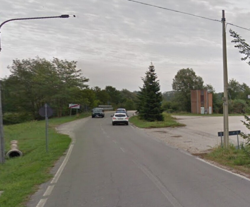 Immagine di NEGOZIO O LOCALE COMMERCIALE FRAZIONE PORTACOMARO STAZIONE N. 57/58 – ASTI