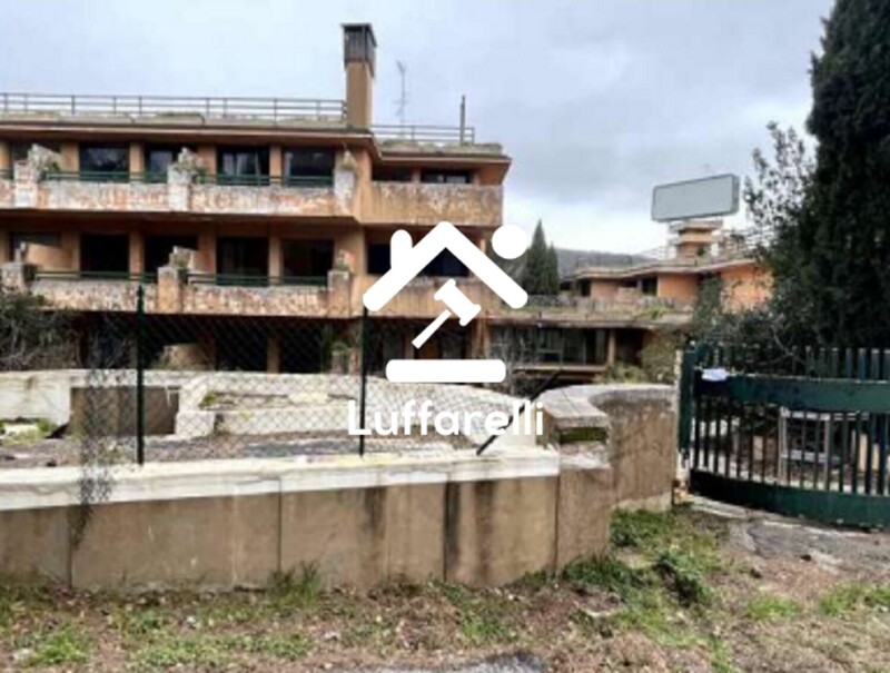 Immagine di ATTIVITÀ RICETTIVE / SCOPO COMMERCIALE VIA LE PIANE N. 35 – CHIANCIANO TERME
