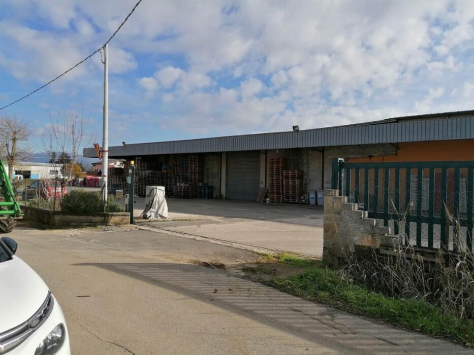 Immagine di CAPANNONE / IMMOBILI INDUSTRIALI VIA FERRARA – OSTELLATO