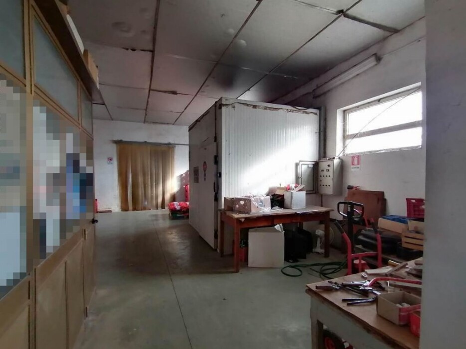 Immagine di CAPANNONE / IMMOBILI INDUSTRIALI VIA FERRARA – OSTELLATO