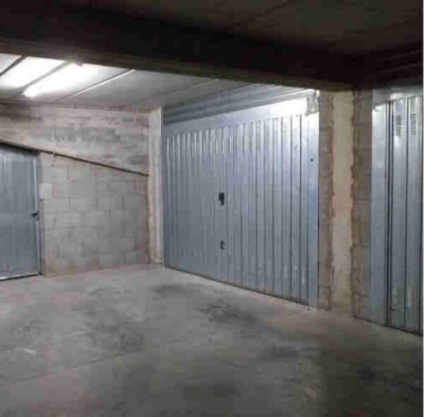 GARAGE / POSTO AUTO VIA NAPOLI N. 175 - LARIANO — foto 7