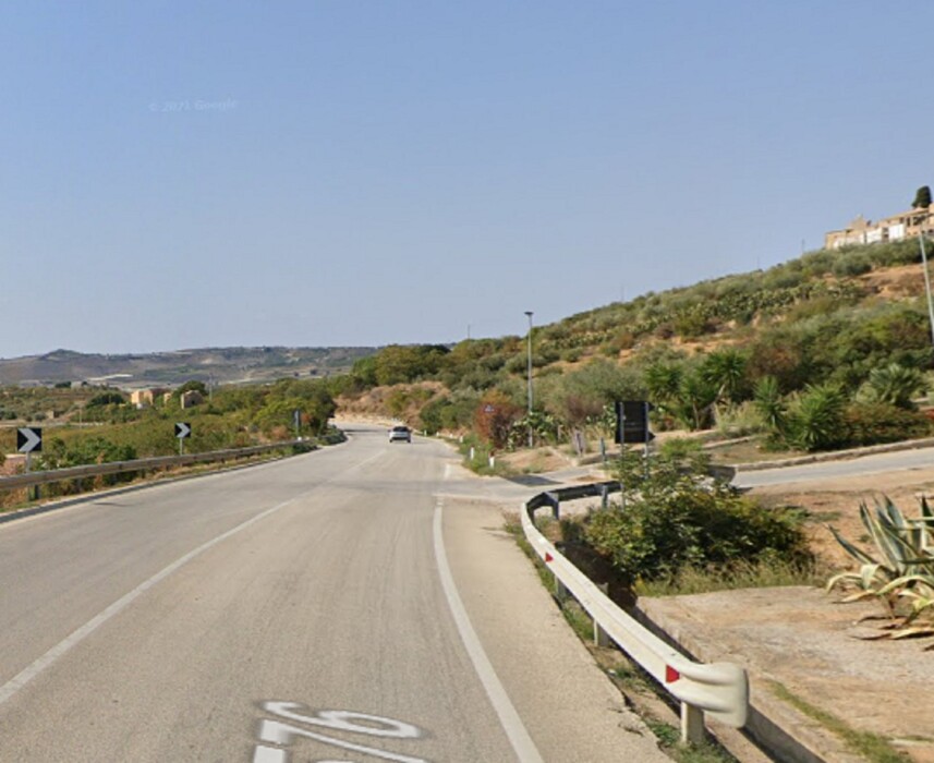 Immagine di TERRENO/DEPOSITI C.DA LA GRAZIA, NARO (AG)