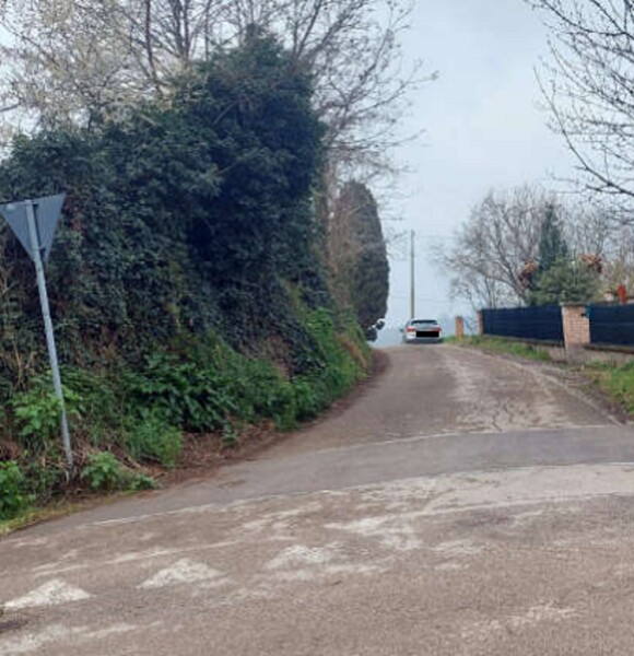 TERRENO LOCALITA' MONTEROMANESCO - PESARO — foto 2