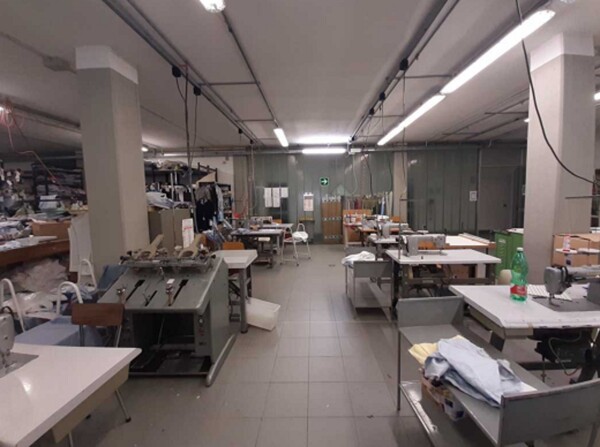 NEGOZIO O LOCALE COMMERCIALE VIA DELLA COSTITUZIONE - SANSEPOLCRO — foto 5