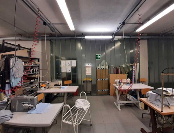 NEGOZIO O LOCALE COMMERCIALE VIA DELLA COSTITUZIONE - SANSEPOLCRO — foto 7