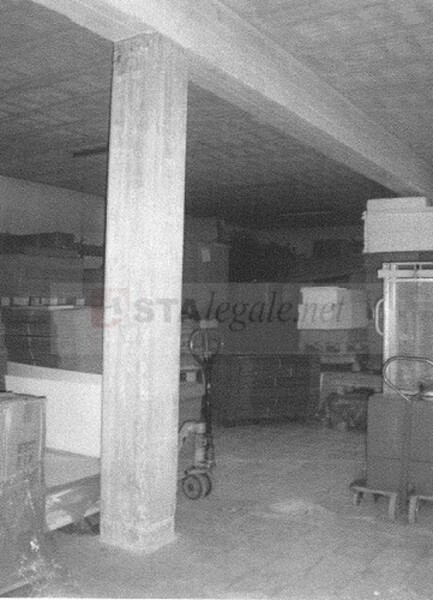 NEGOZIO O LOCALE COMMERCIALE VIA DELLA PACE - MACERATA — foto 2