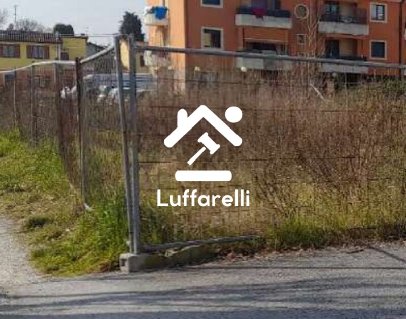 Immagine di TERRENI LOC.CUCCURANO-FANO (PU)