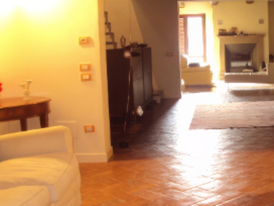 Immagine di STRUTTURE AGRICOLE LOCALITÀ PIETRAUTA – MONTEFALCO