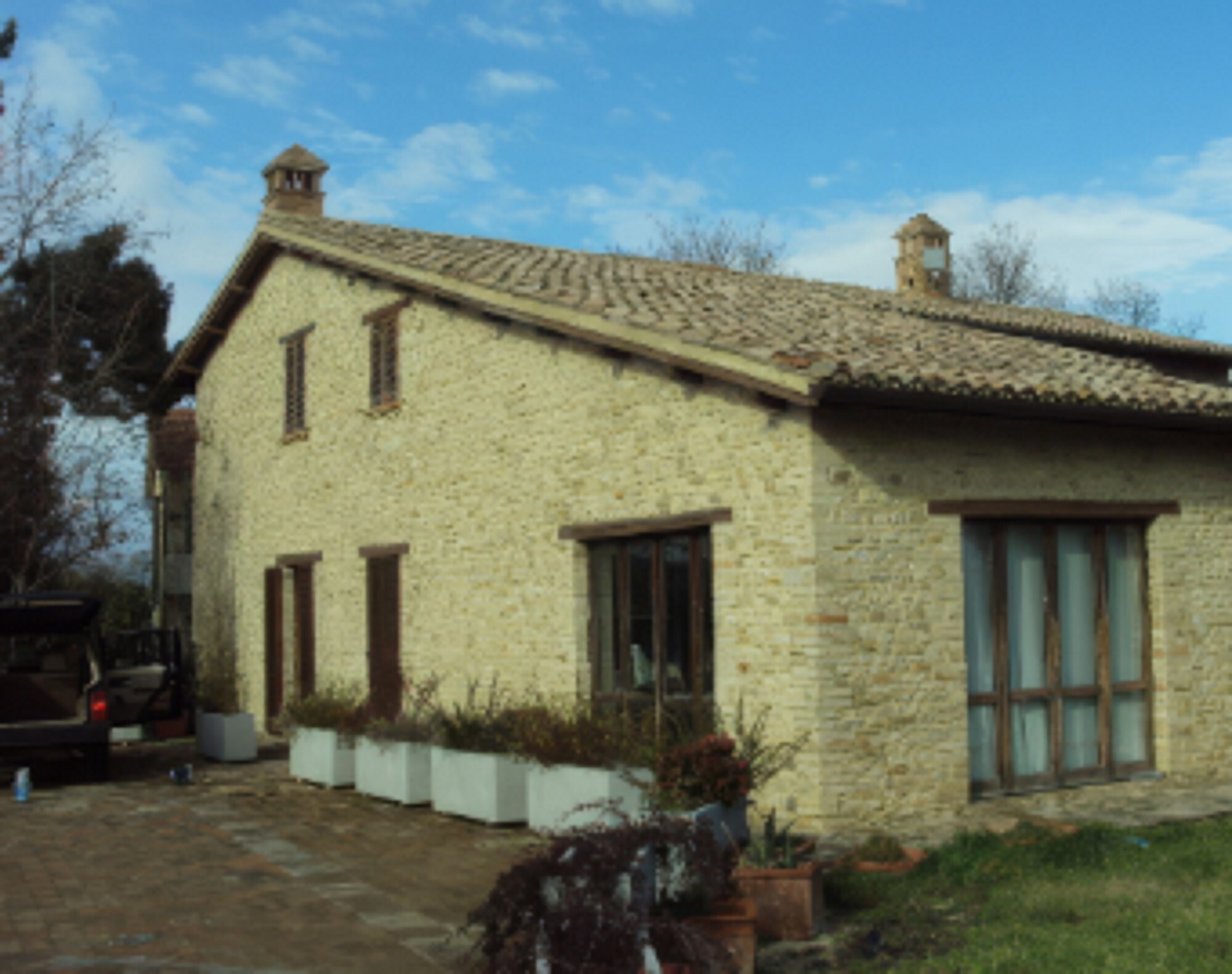 STRUTTURE AGRICOLE LOCALITÀ PIETRAUTA - MONTEFALCO — foto 2